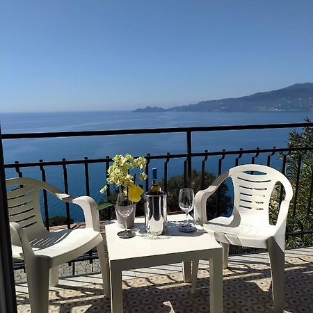 Vista Mare E Portofino - Sea And Portofino View Leilighet Zoagli Eksteriør bilde