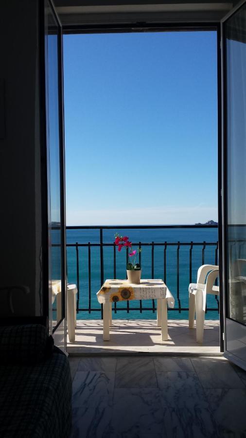 Vista Mare E Portofino - Sea And Portofino View Leilighet Zoagli Eksteriør bilde